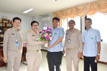 รายงานตัวผวจ._062.JPG