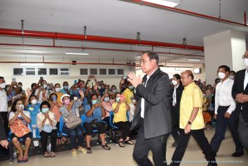 นายก_212.JPG