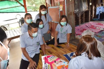 มอบแพมเพิร์ส_058.JPG
