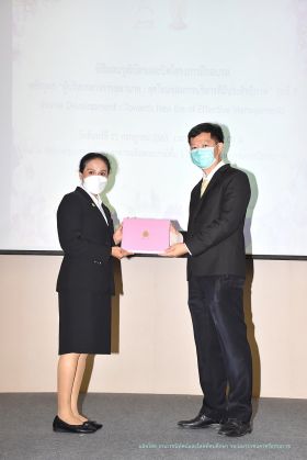 วุฒิบัตร_061.JPG