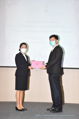 วุฒิบัตร_082.JPG