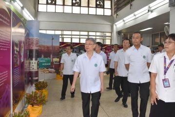 ปลัด_511.JPG