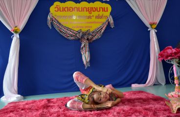 011.JPG