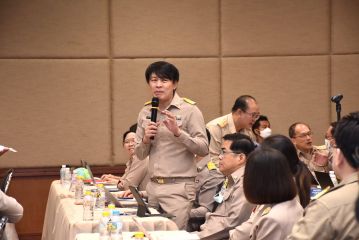 นายก_105.JPG